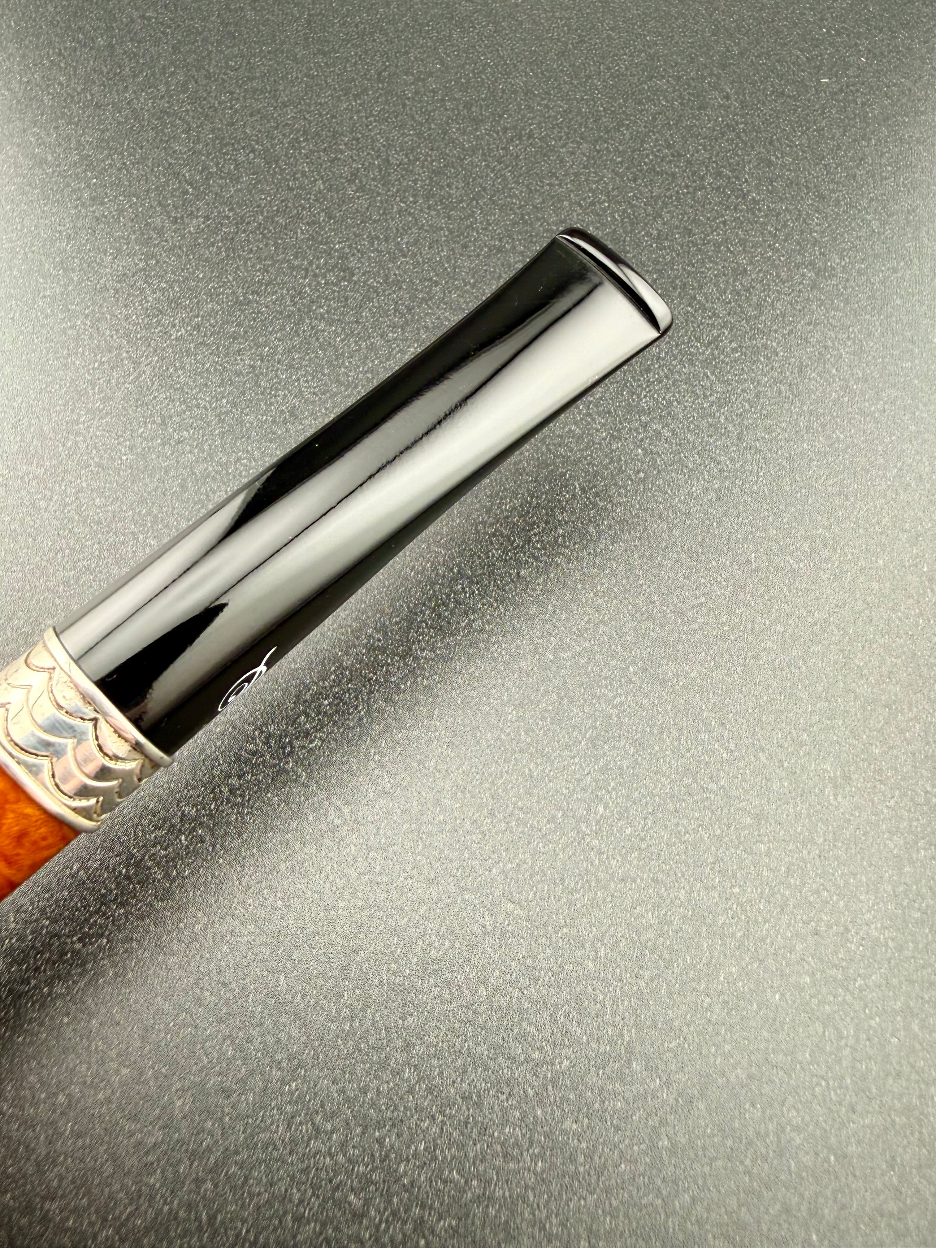 Davidoff Year Of The Rabbit 076/170 Estate Pipe