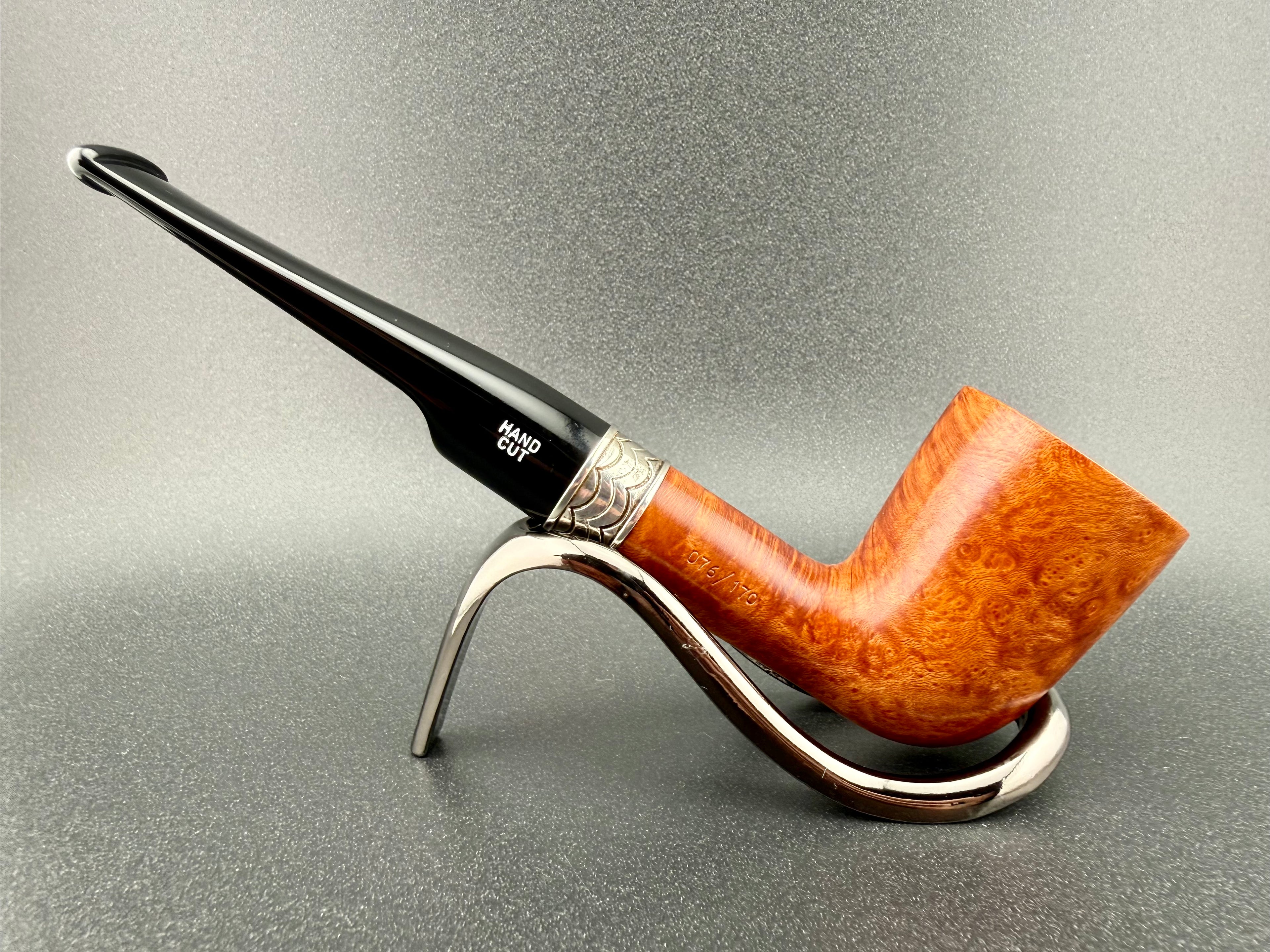 Davidoff Year Of The Rabbit 076/170 Estate Pipe