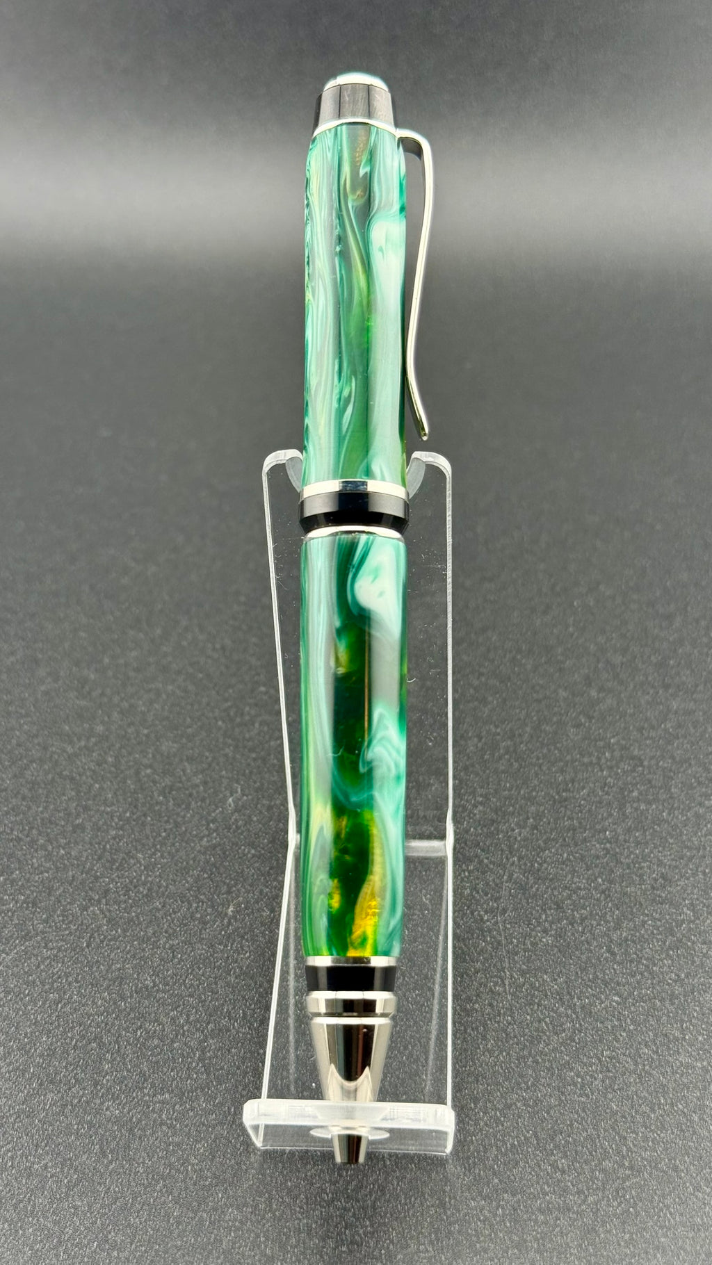 The Executive (Multiple Finishes)