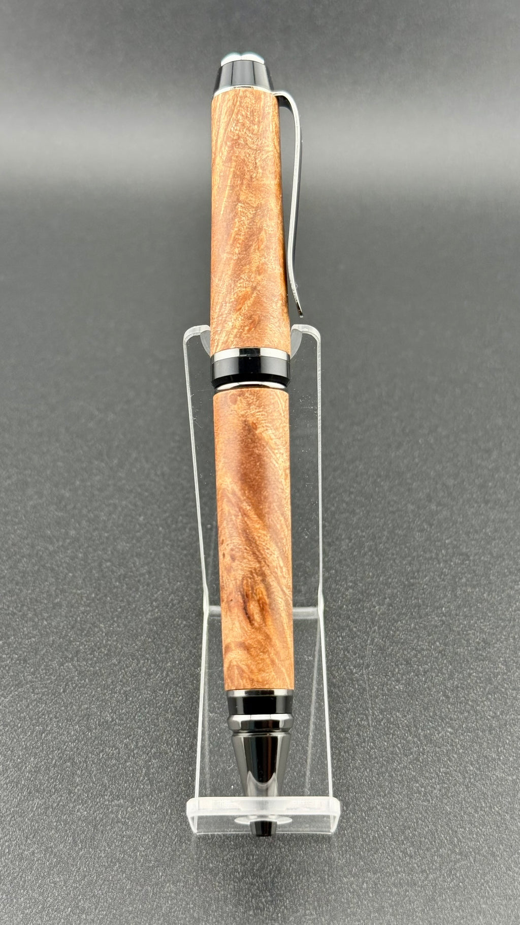 The Executive (Multiple Finishes)