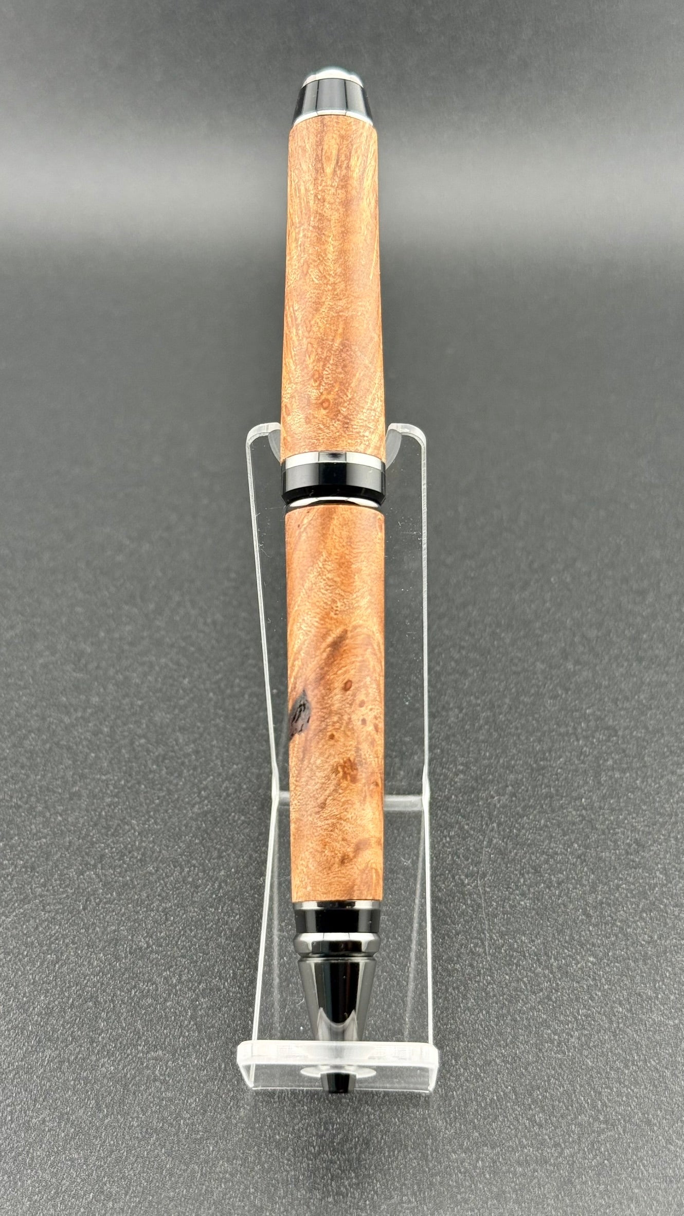 The Executive (Multiple Finishes)