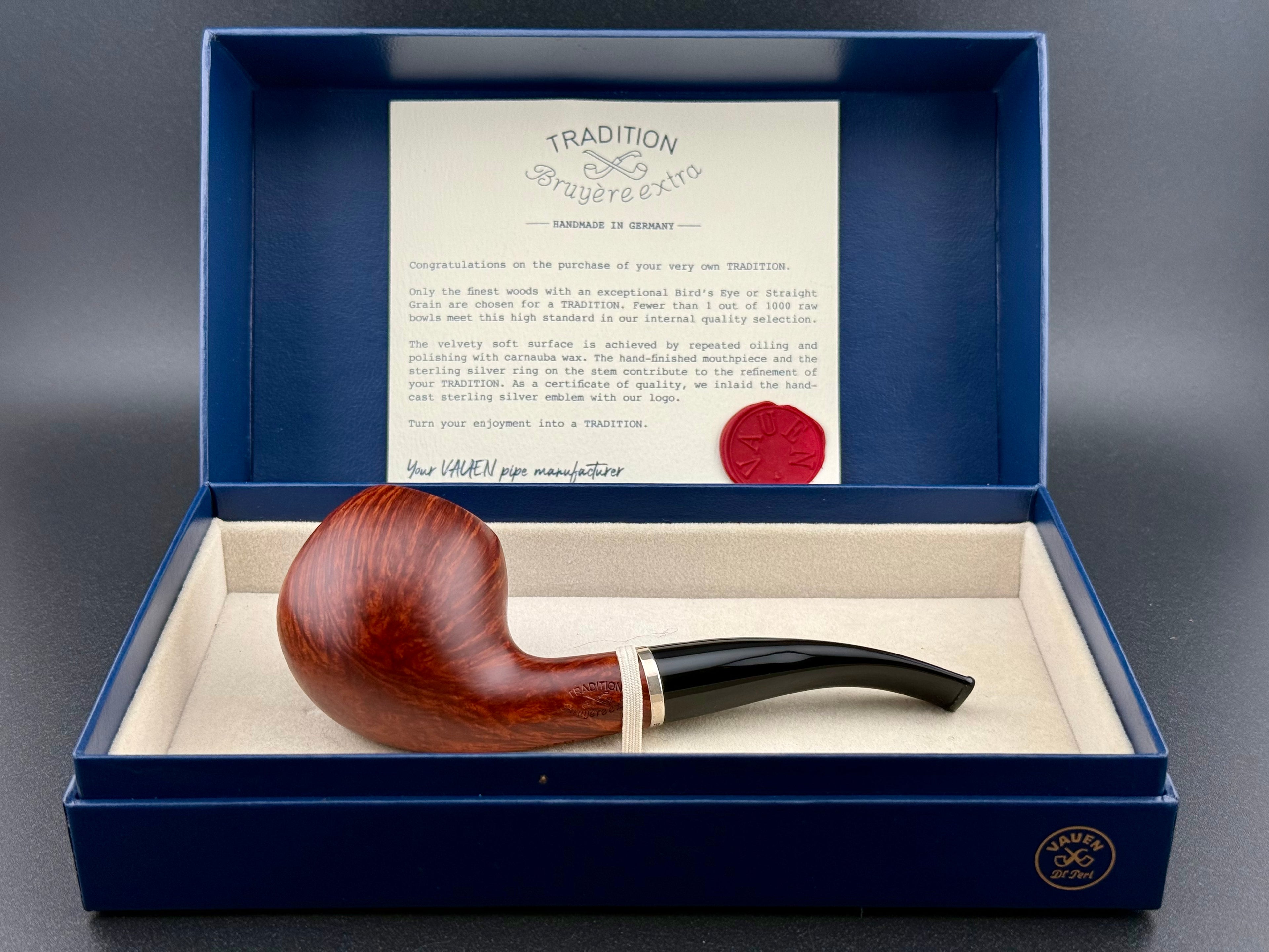 Vauen Tradition Smooth 42 #26 Estate Pipe