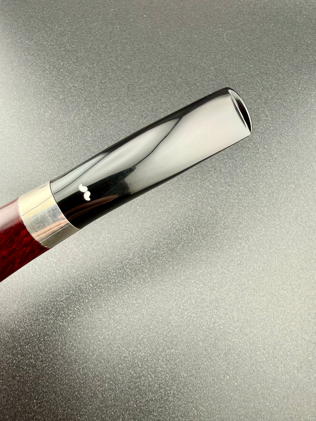 Caminetto Bent Billiard (05) (AR) 2015